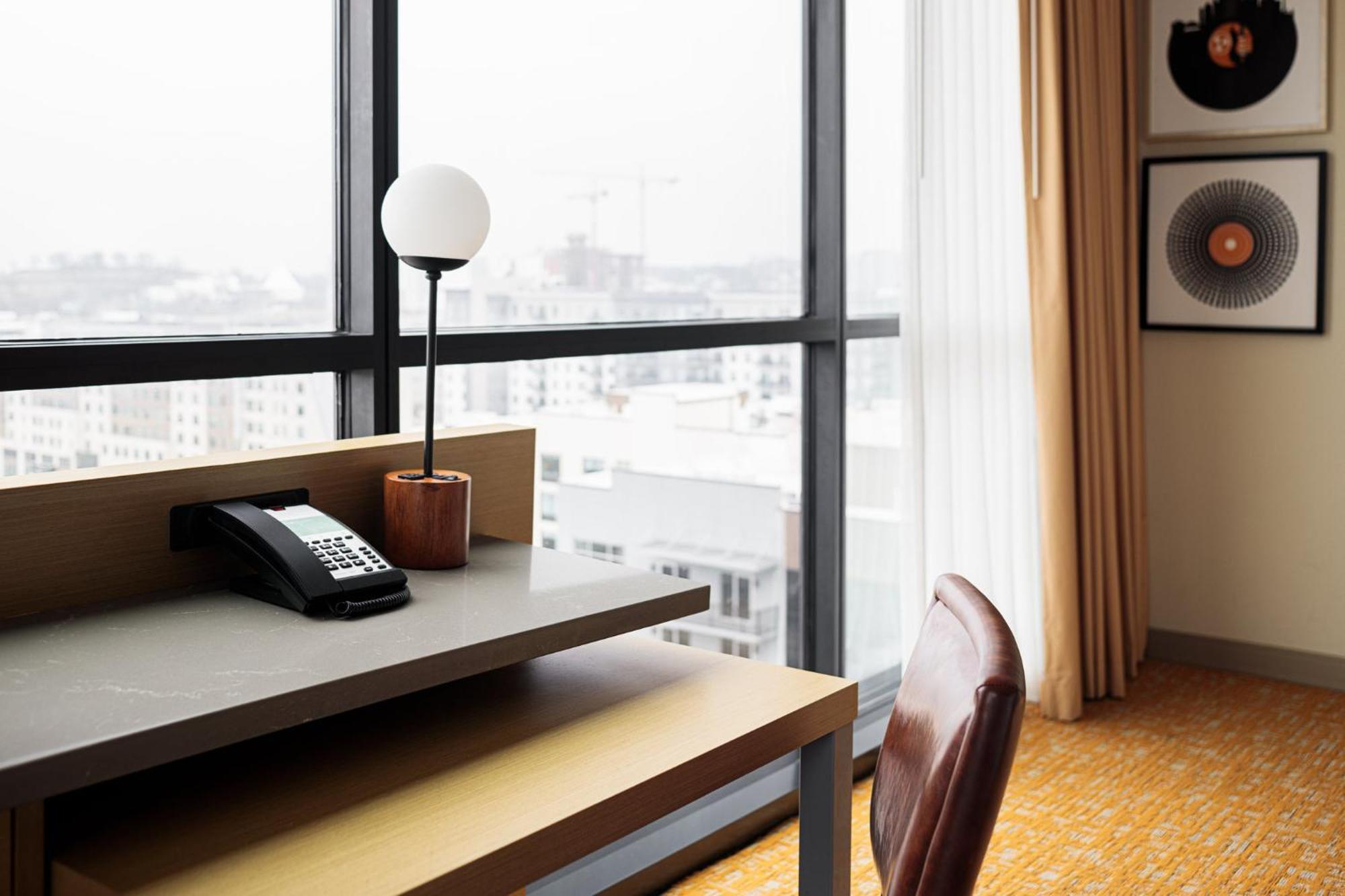 Holiday Inn & Suites Nashville Downtown Broadway Esterno foto