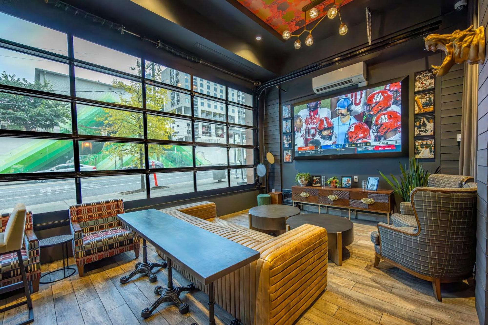 Holiday Inn & Suites Nashville Downtown Broadway Esterno foto